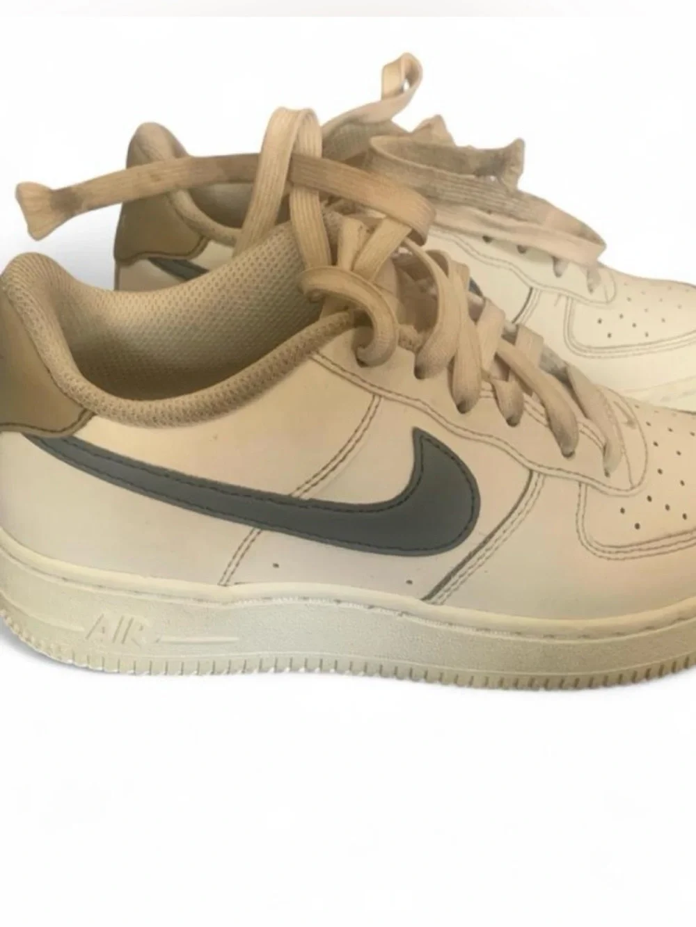 Nike Air Force 1 white trainers youth size 3 shoes school everyday